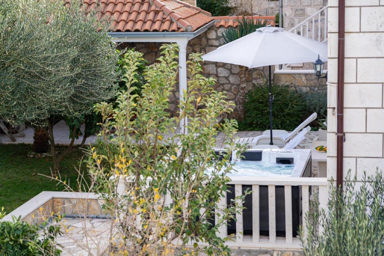 Holiday Home Swiss Cavtat Exteriör bild