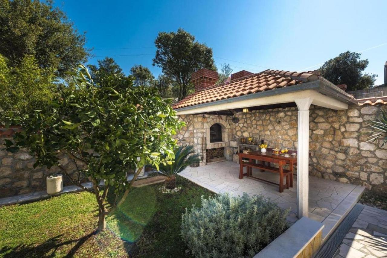 Holiday Home Swiss Cavtat Exteriör bild