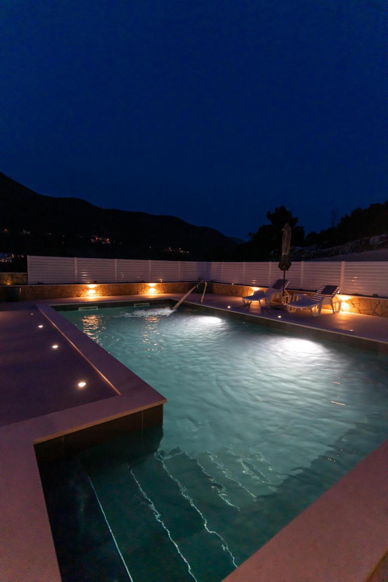 Holiday Home Swiss Cavtat Exteriör bild